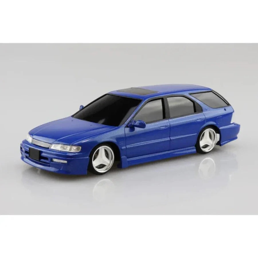 Aoshima 1/24 CF2 Accord Wagon Smoothing Style ’96 (Honda)