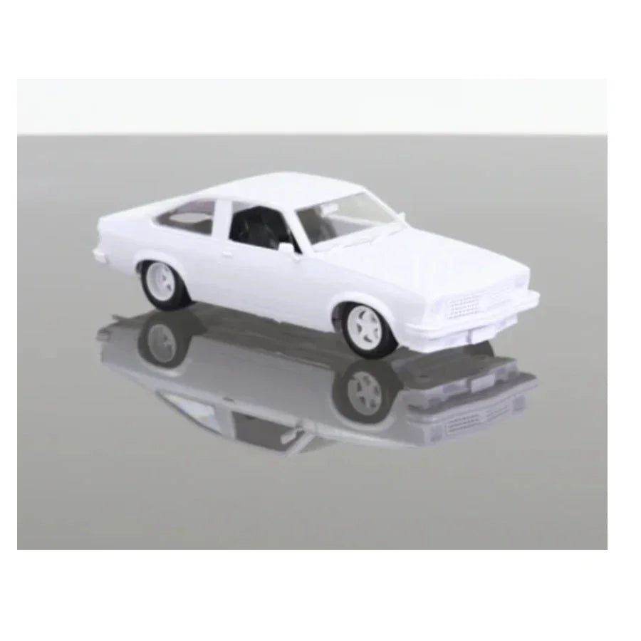 DDA 1:24 Holden LX SS Torana Slammed 308 Engine Plastic Model Kit