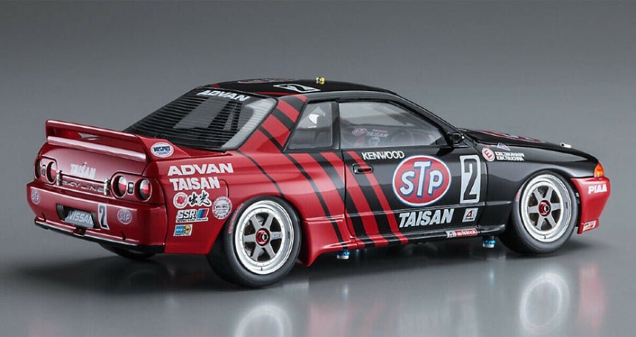 Hasegawa 1/24 Taisan STP GT-R BNR32 1992 JTC H20733 – Skyline GT-R Group A racing plastic model kit with Taisan STP decals.