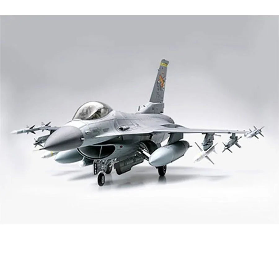 Tamiya F-16CJ Fighting Falcon 1/32