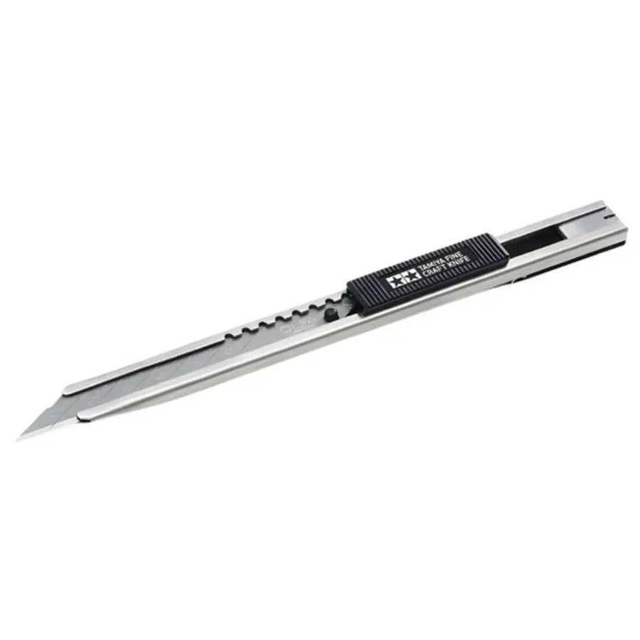 Tamiya Fine Craft Knife 74053 – precision hobby cutter with spare blades and safety cap