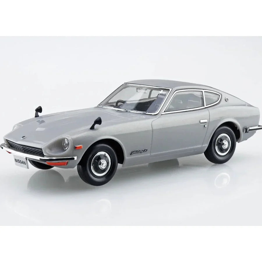 Aoshima 1/32 Nissan S30 Fairlady Z (SILVER)