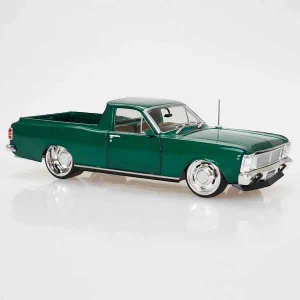 1:24 Aussie motoring icons assorted diecast model by DDA Collectibles sealed random Australian classic car collectible