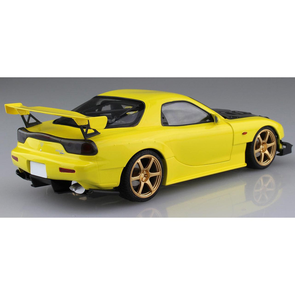 Aoshima 1/24 INITIAL-D TAKAHASHI KEISUKE FD3S RX-7 PROJECT D Ver.