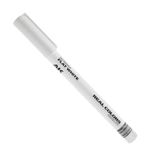 AK Interactive Real Colors Flat White Acrylic Paint Marker AKRCM034 for modelling and hobby use