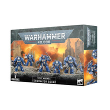 Warhammer 40,000 Space Marines Terminator Squad miniatures box with 6 armored figures for tabletop gaming
