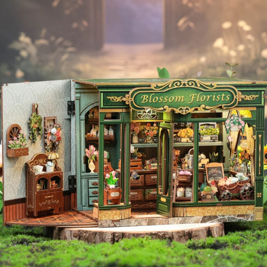 Cutebee Blossom Florists DIY book nook miniature kit.