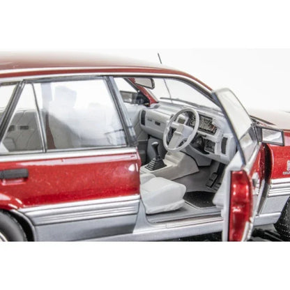 1:24 Holden VL Calais red and silver diecast model car DDA702 by DDA Collectibles Australian classic vehicle