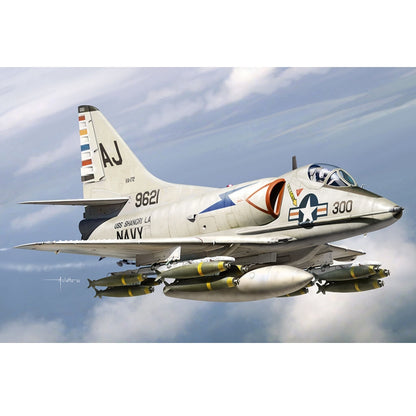 HobbyBoss A-4C Skyhawk 1:48 scale aircraft plastic model kit 81789 box.