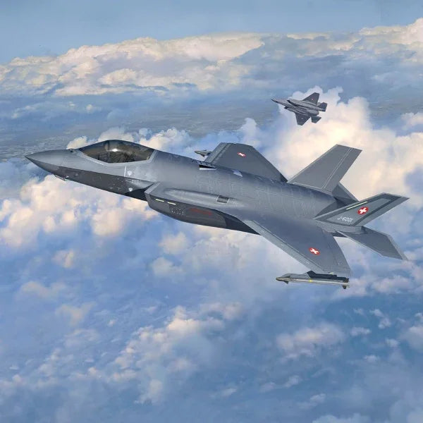 Revell 1:72 F-35A Lightning II with Australian decals plastic model kit modern stealth fighter aircraft scale model