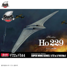 Zoukei‑Mura dual-scale kit featuring 1:72 and 1:144 Horten Ho 229 flying wing models, detailed clear and grey sprues