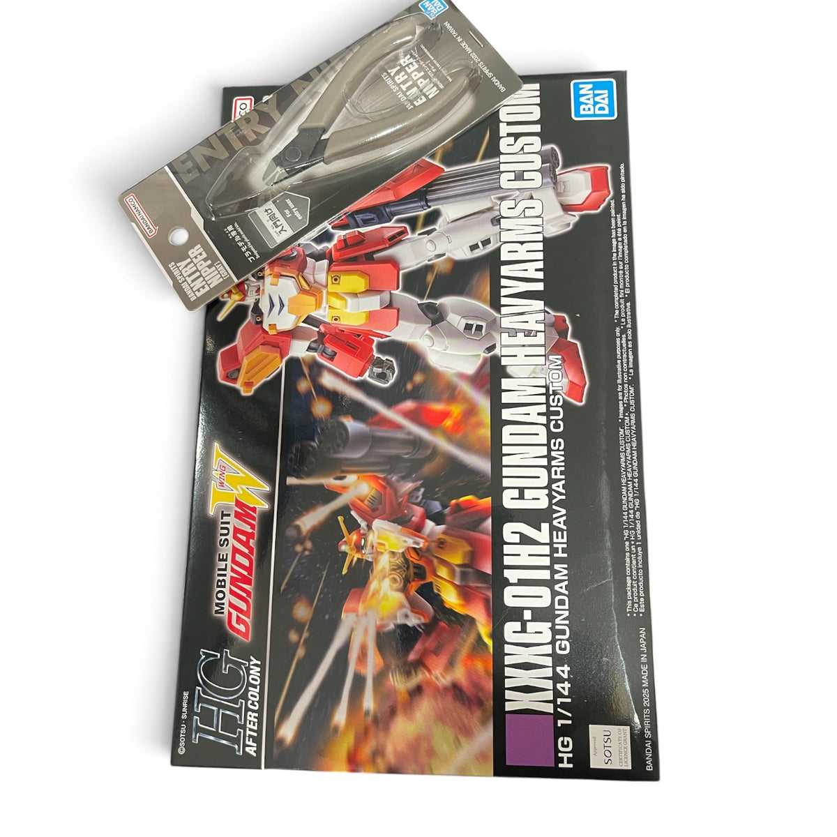 Gundam Heavyarms Custom HG 1/144 kit and Entry Nipper Christmas bundle