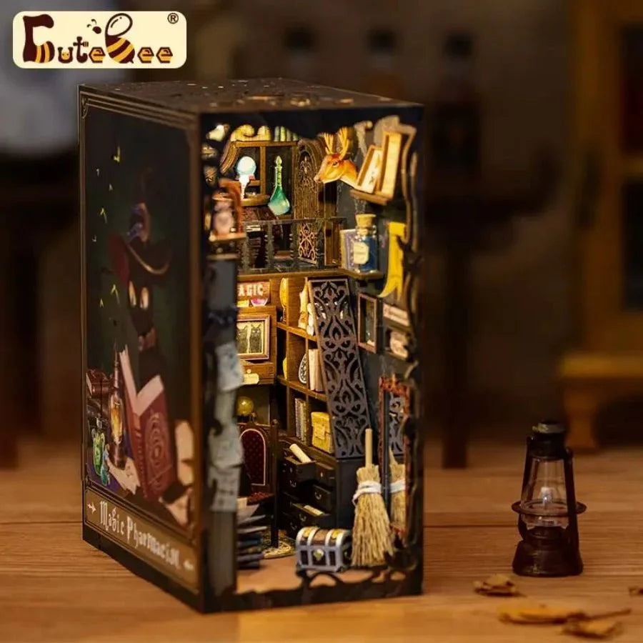 Cutebee Magic Pharmacist DIY book nook miniature kit.