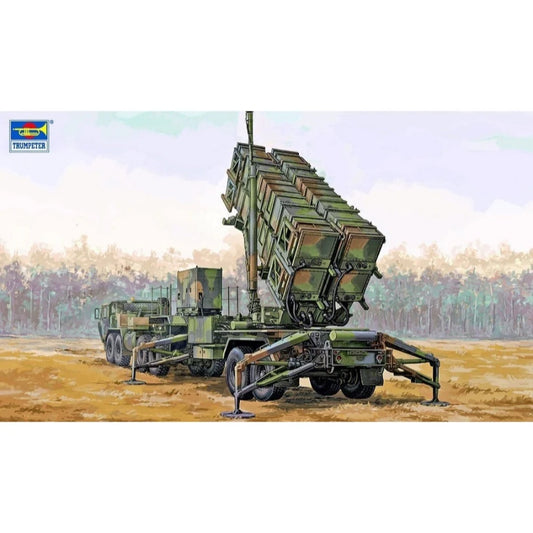 Trumpeter 07158 1/72 M983 HEMTT and M901 Launching Station with MIM-104 (PAC-2)