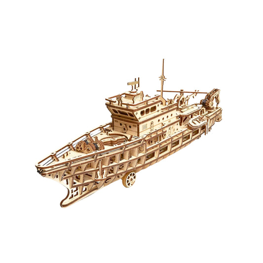Wood Trick - Ocean Explorer Yacht