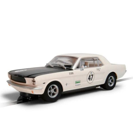 Scalextric Ford Mustang Goodwood Revival Bill & Fred Shepherd