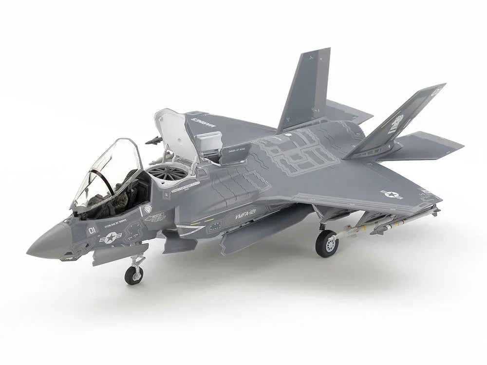 Tamiya Lockheed Martin® F-35®B Lightning II® 1:72 Plastic Model Kit - Aussie Hobbies 